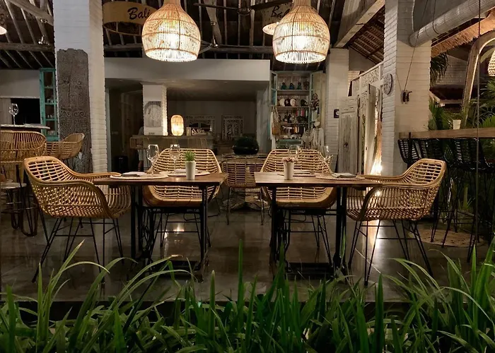 Gasthof Hari Indah Boutique & 4*