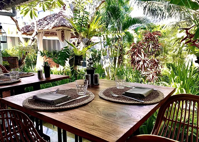 Gasthof Hari Indah Boutique & 4*