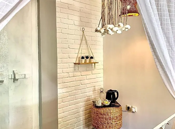 Gasthof Hari Indah Boutique &